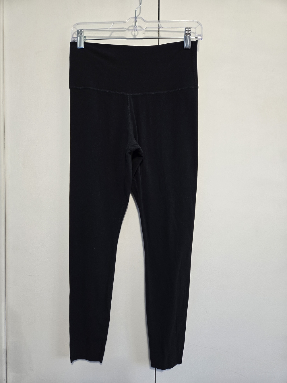 Nike Dri-FIT Leggings Women M Black High Rise 63/37 Stretch Yoga Workout